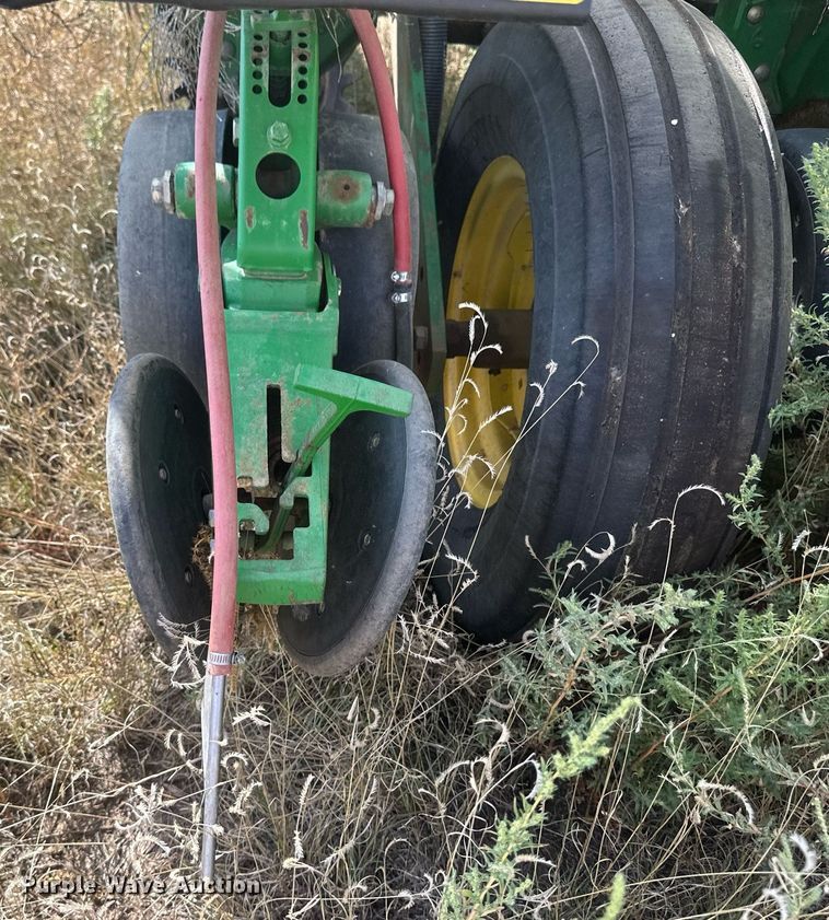 image for item DH1870 John Deere 1770NT  planter