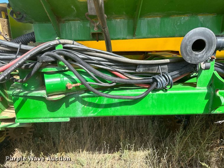 image for item DH1870 John Deere 1770NT  planter