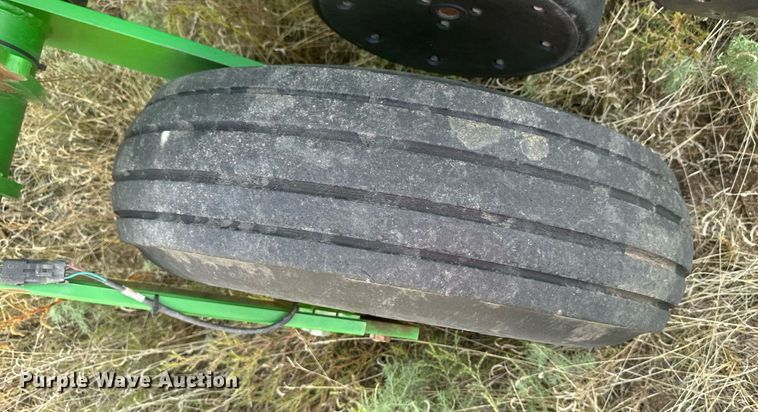 image for item DH1870 John Deere 1770NT  planter