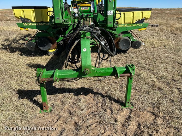 image for item DH1870 John Deere 1770NT  planter