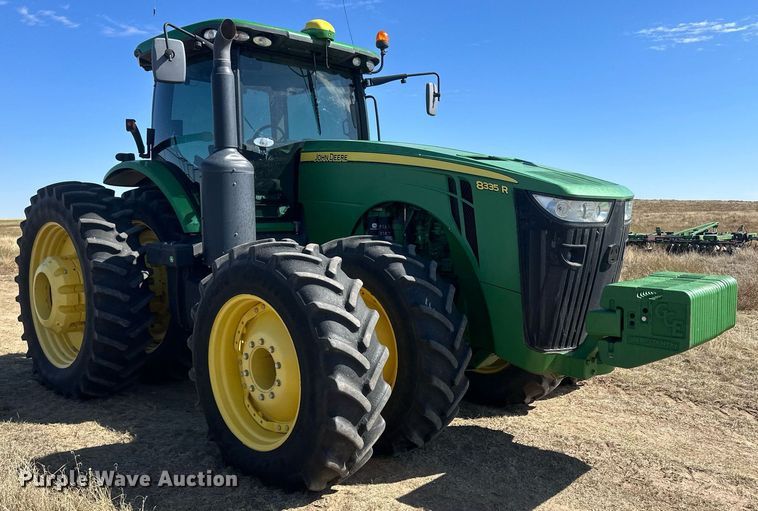 image for item DH1871 2013 John Deere 8335R  MFWD tractor