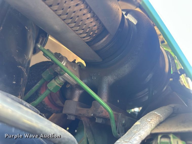 image for item DH1871 2013 John Deere 8335R  MFWD tractor