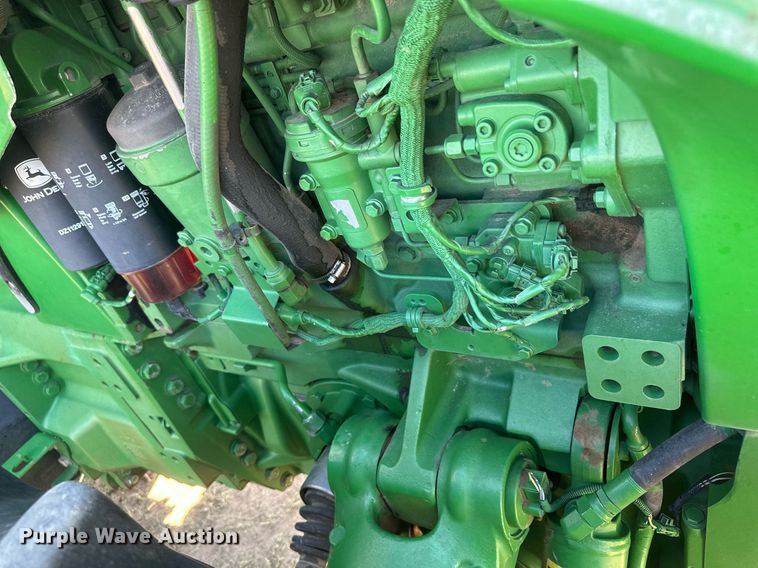 image for item DH1871 2013 John Deere 8335R  MFWD tractor