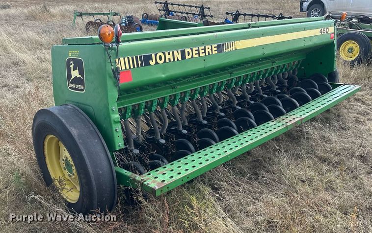 image for item DH1873 John Deere 450  grain drill