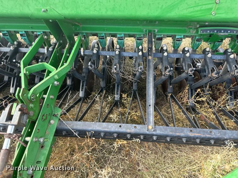image for item DH1873 John Deere 450  grain drill