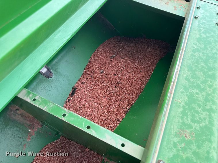 image for item DH1873 John Deere 450  grain drill