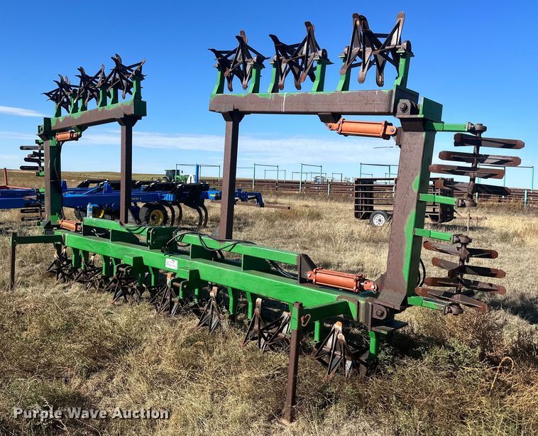 image for item DH1875 Phares & Wilkins  sandfighter