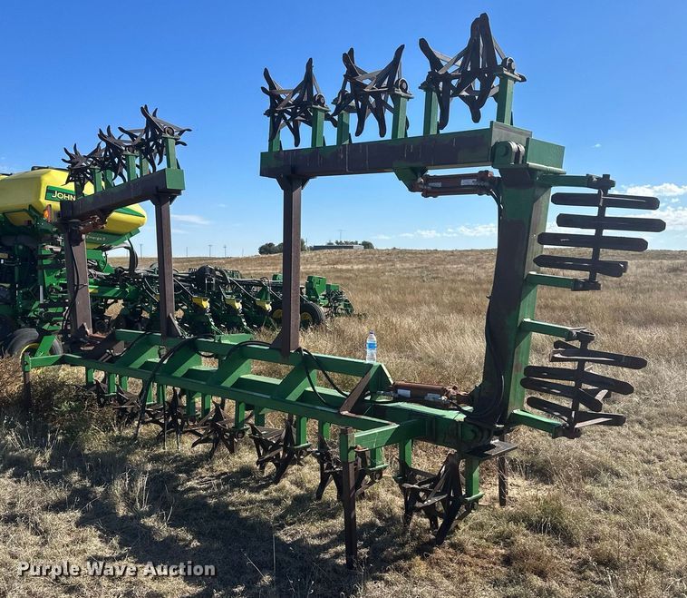 image for item DH1875 Phares & Wilkins  sandfighter