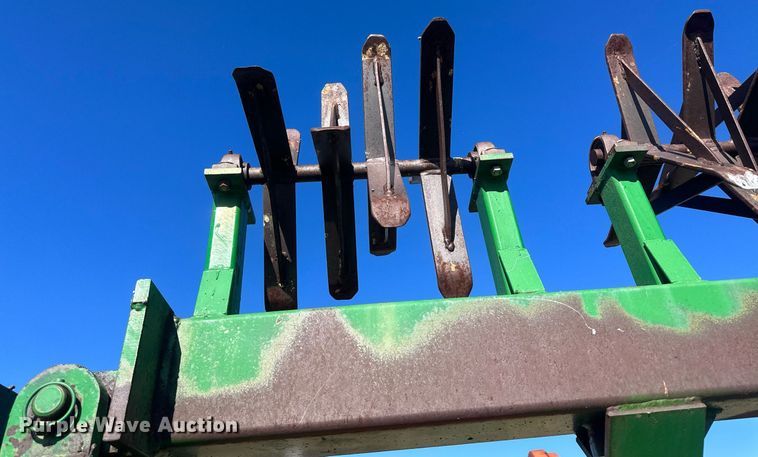 image for item DH1875 Phares & Wilkins  sandfighter