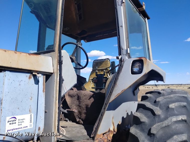 image for item DK8849 1989 White 120T  tractor