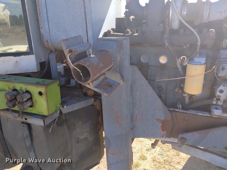 image for item DK8849 1989 White 120T  tractor