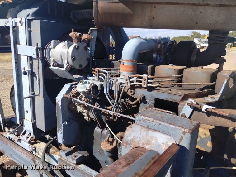 image for item DK8849 1989 White 120T  tractor