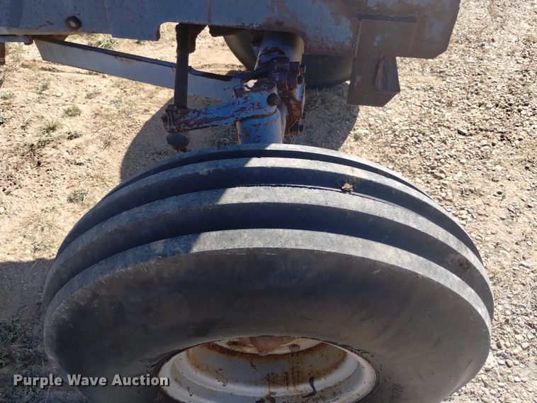 image for item DK8849 1989 White 120T  tractor