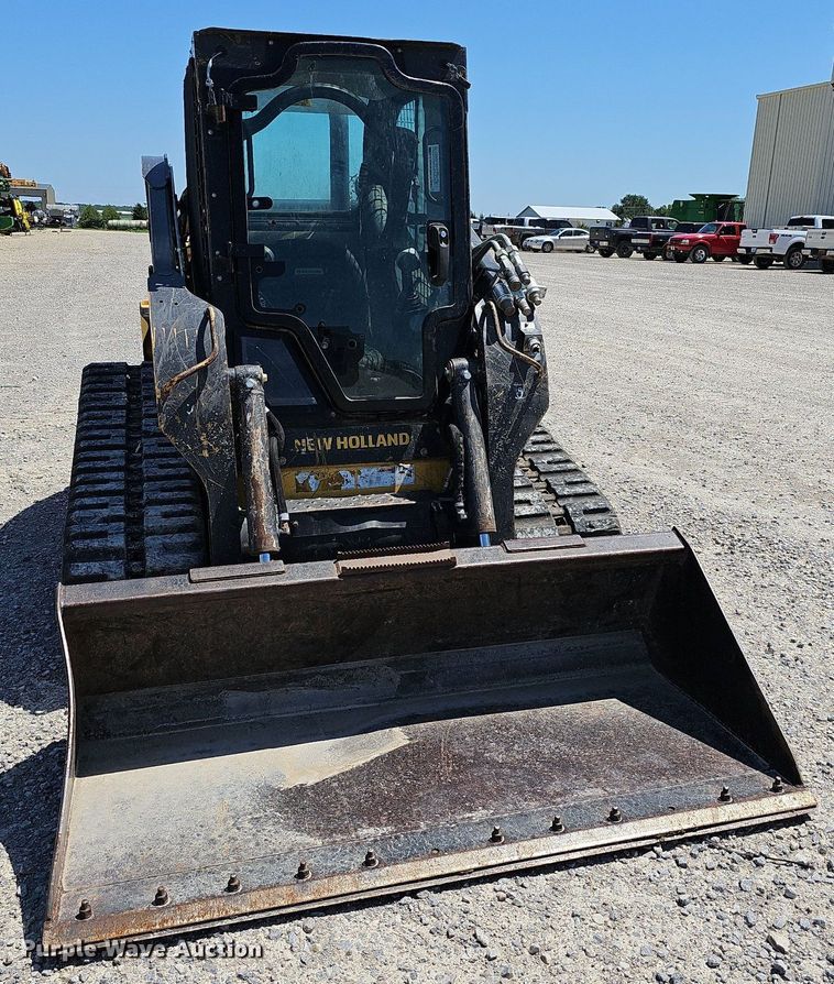 image for item DN8605 2017 New Holland C232  tracked skid steer loader