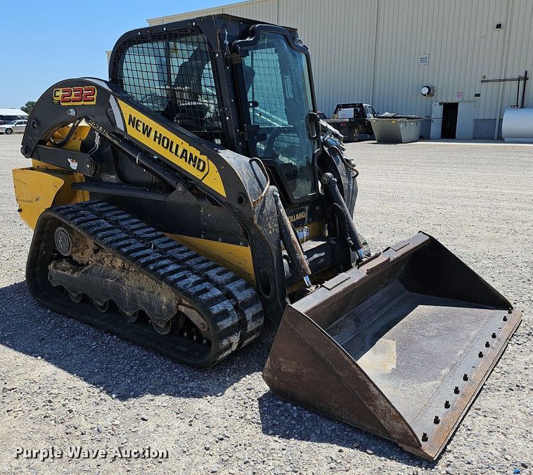 image for item DN8605 2017 New Holland C232  tracked skid steer loader