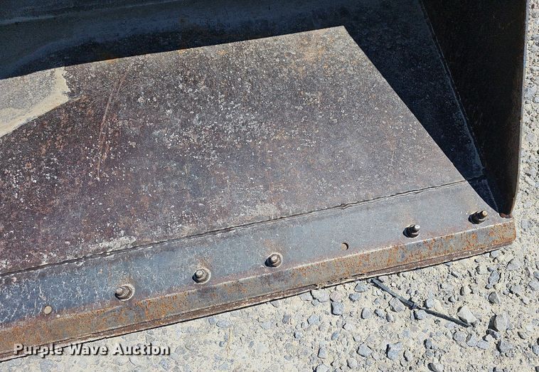 image for item DN8605 2017 New Holland C232  tracked skid steer loader