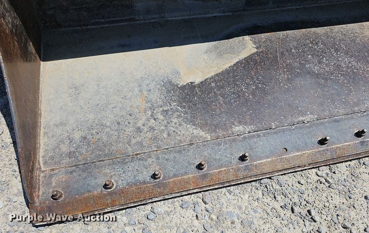 image for item DN8605 2017 New Holland C232  tracked skid steer loader