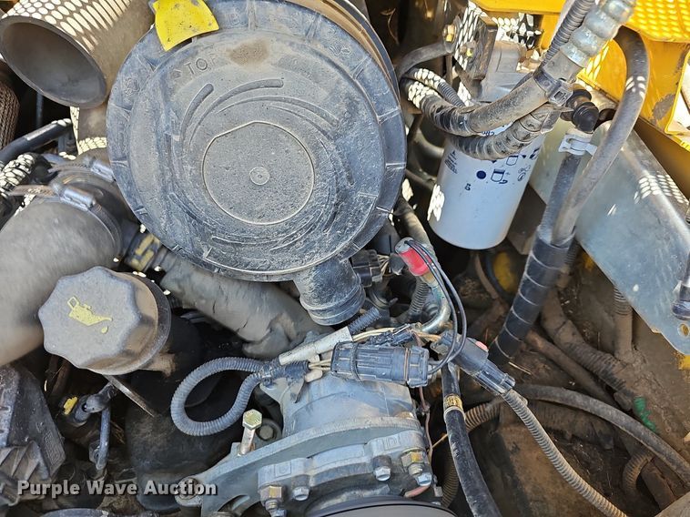 image for item DN8605 2017 New Holland C232  tracked skid steer loader