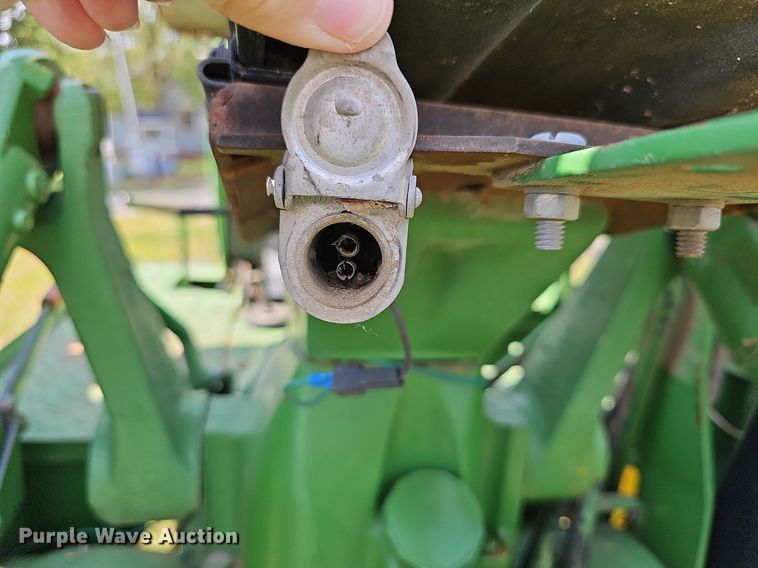 image for item DN8725 1988 John Deere 2955  tractor