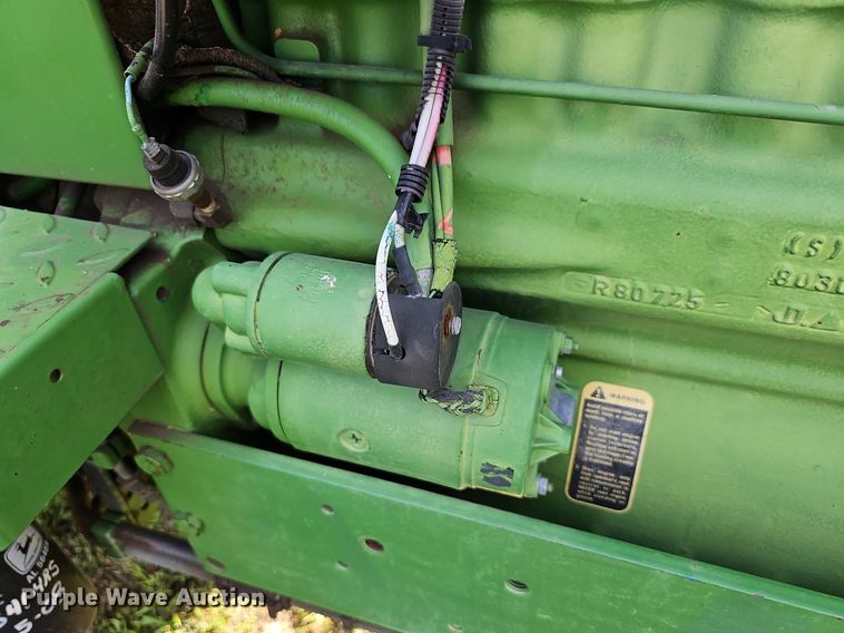 image for item DN8725 1988 John Deere 2955  tractor