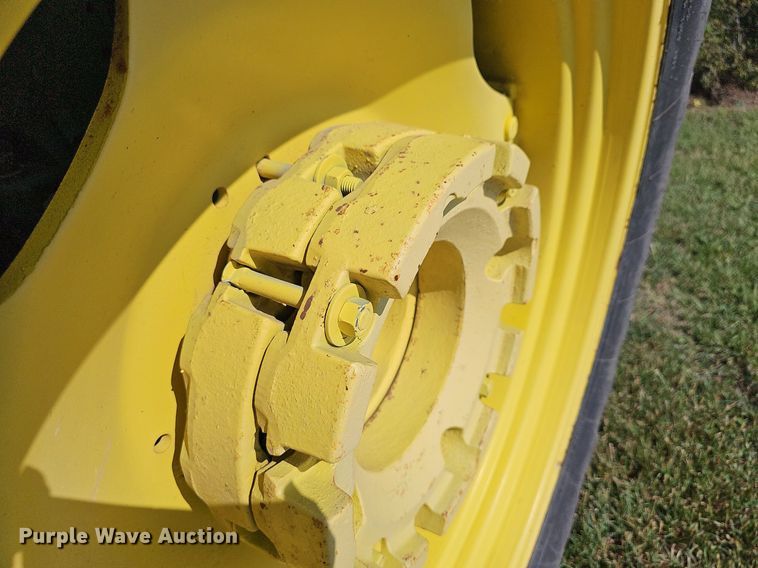 image for item DN8725 1988 John Deere 2955  tractor