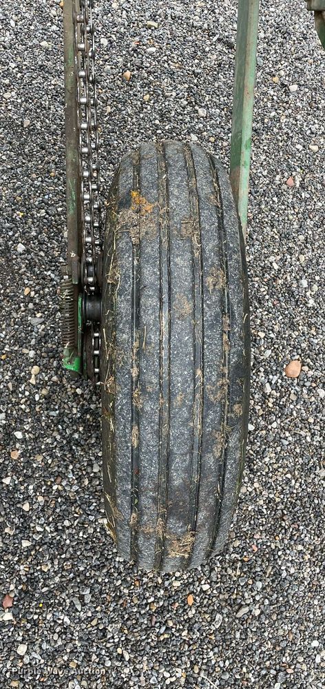 image for item DP0102 John Deere 7000  no-till planter