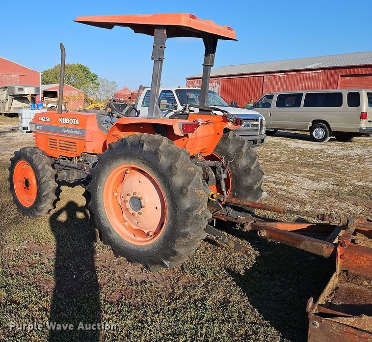 image for item DP2473 1993 Kubota L4350  MFWD tractor