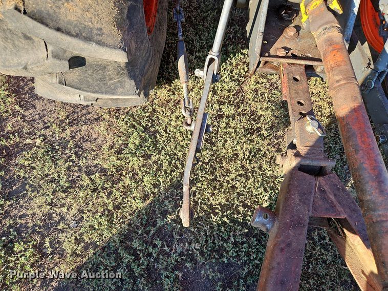 image for item DP2473 1993 Kubota L4350  MFWD tractor