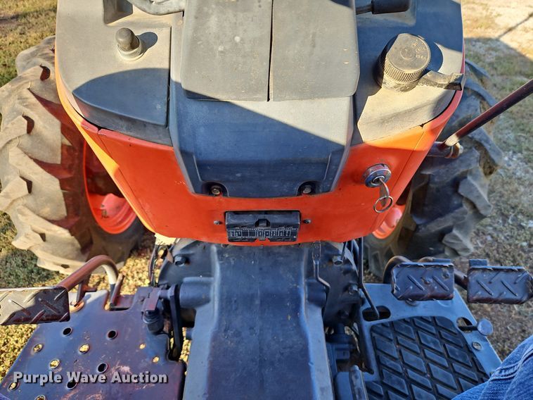 image for item DP2473 1993 Kubota L4350  MFWD tractor