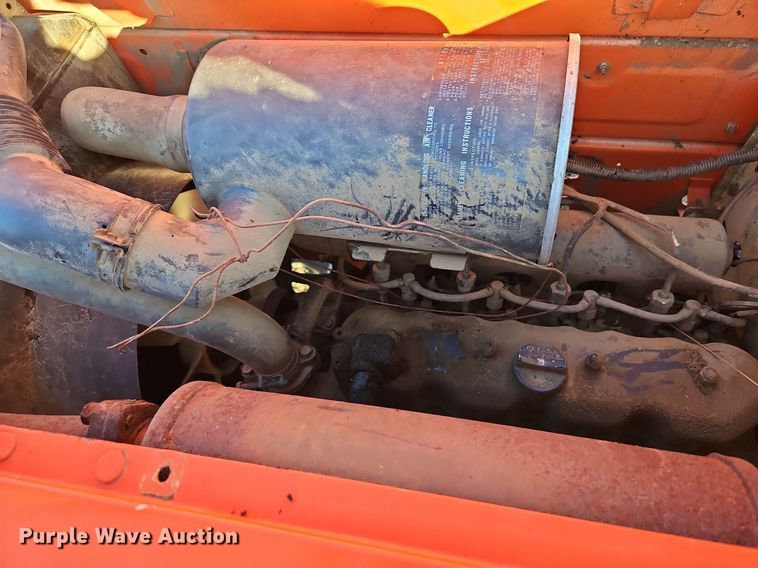 image for item DP2473 1993 Kubota L4350  MFWD tractor