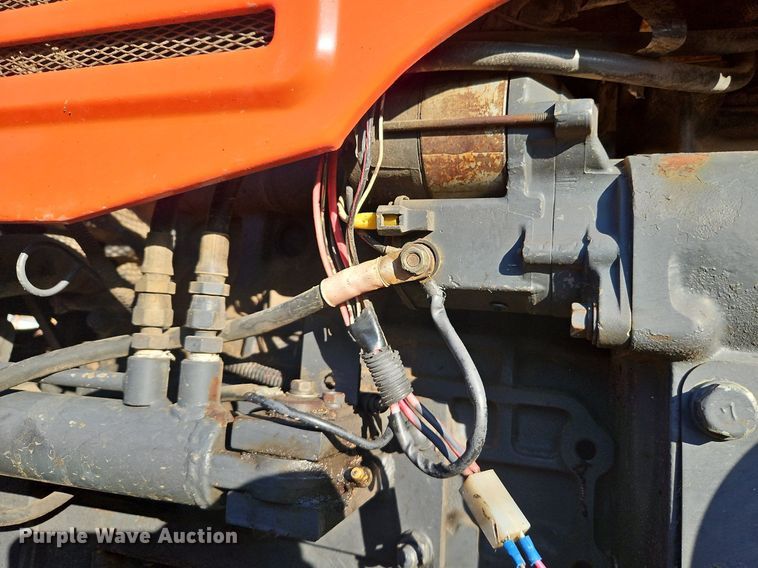 image for item DP2473 1993 Kubota L4350  MFWD tractor