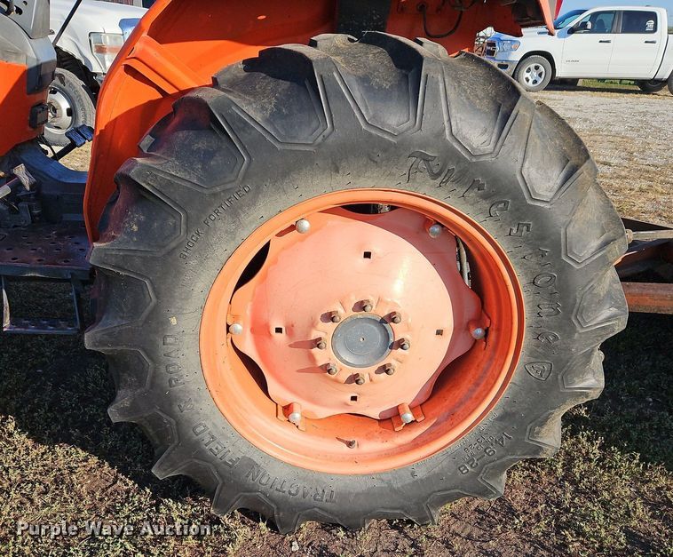 image for item DP2473 1993 Kubota L4350  MFWD tractor