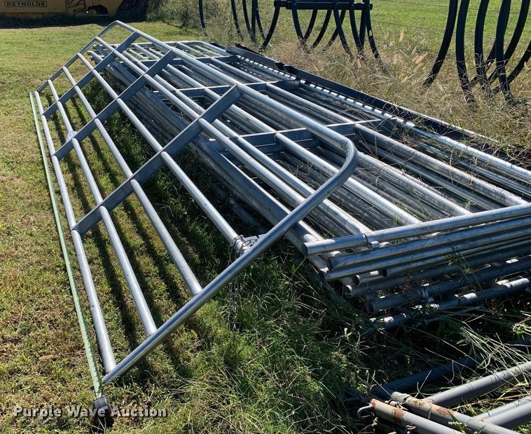 image for item DP8686 (11) livestock gates