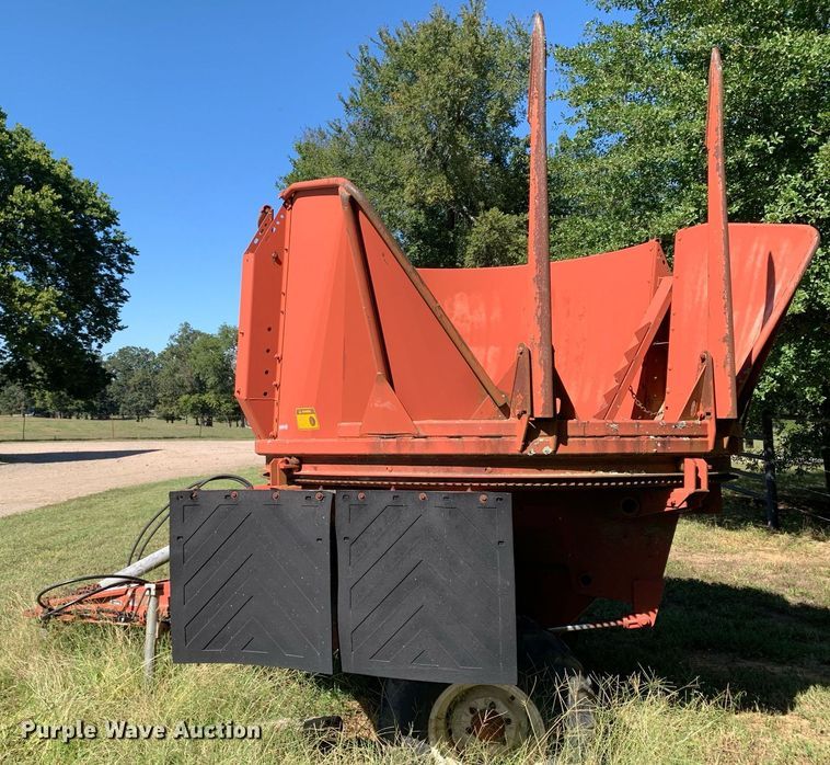 image for item DP8687 Hesston BP25  bale processor