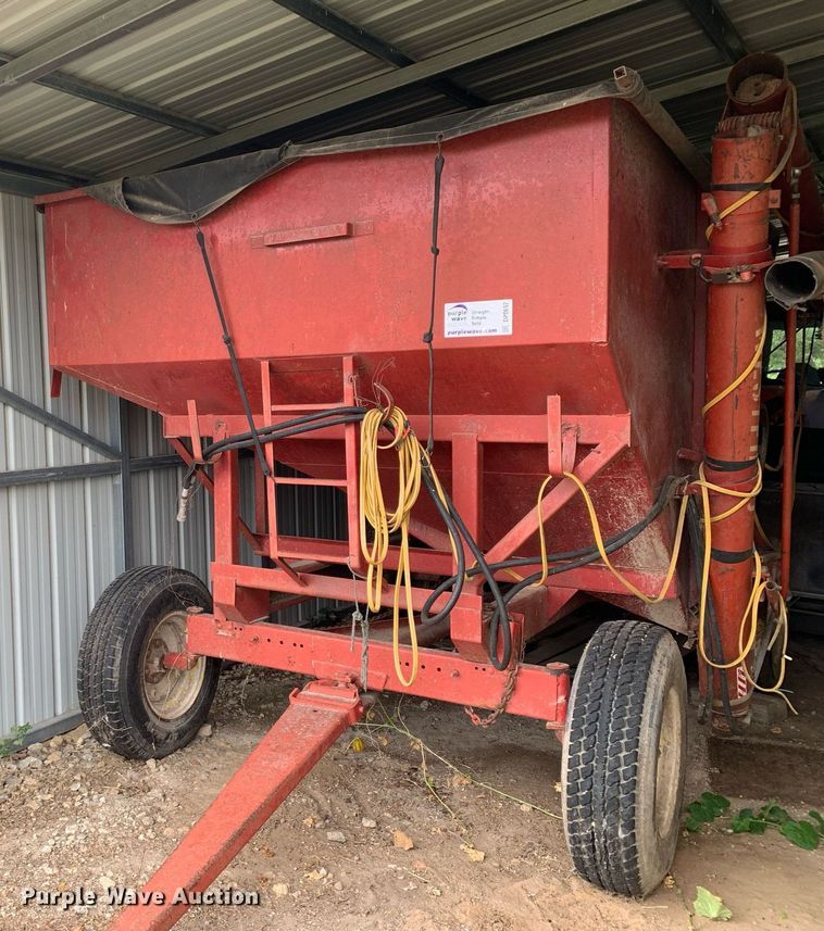 image for item DP8692 Westfield DRX  grain wagon