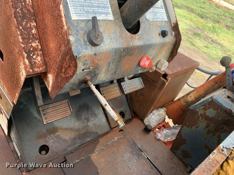 image for item DP8730 Case 1175 Agri King  tractor