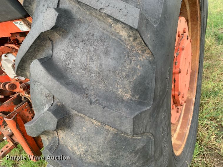 image for item DP8730 Case 1175 Agri King  tractor