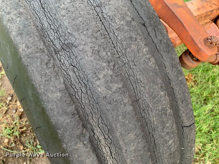 image for item DP8730 Case 1175 Agri King  tractor