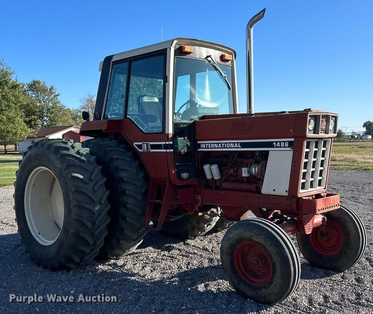 image for item DQ0961 1979 International 1486  tractor