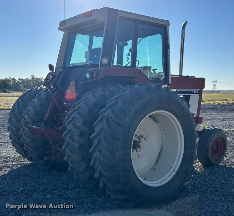 image for item DQ0961 1979 International 1486  tractor