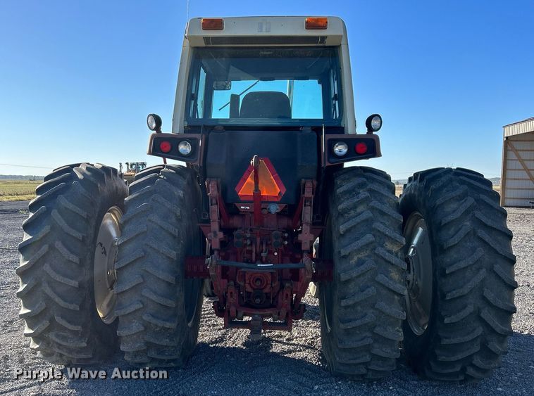 image for item DQ0961 1979 International 1486  tractor
