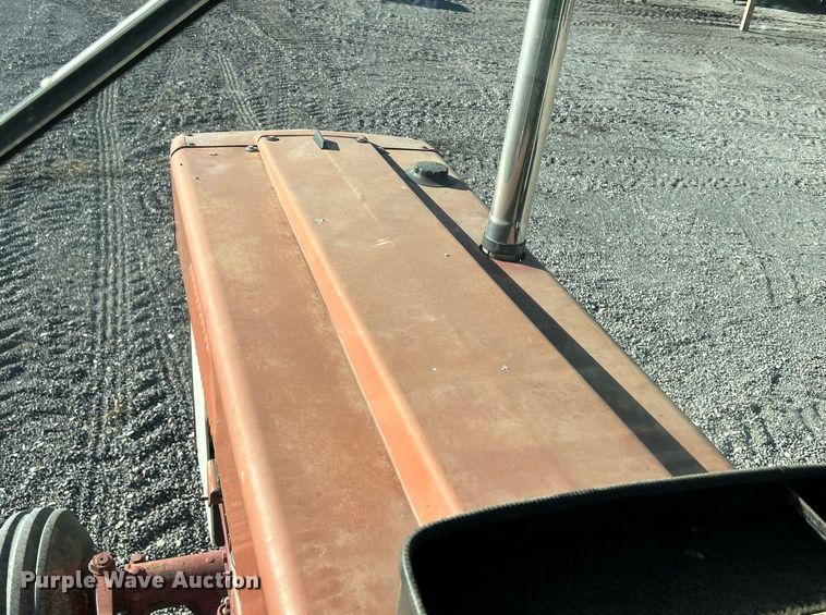 image for item DQ0961 1979 International 1486  tractor