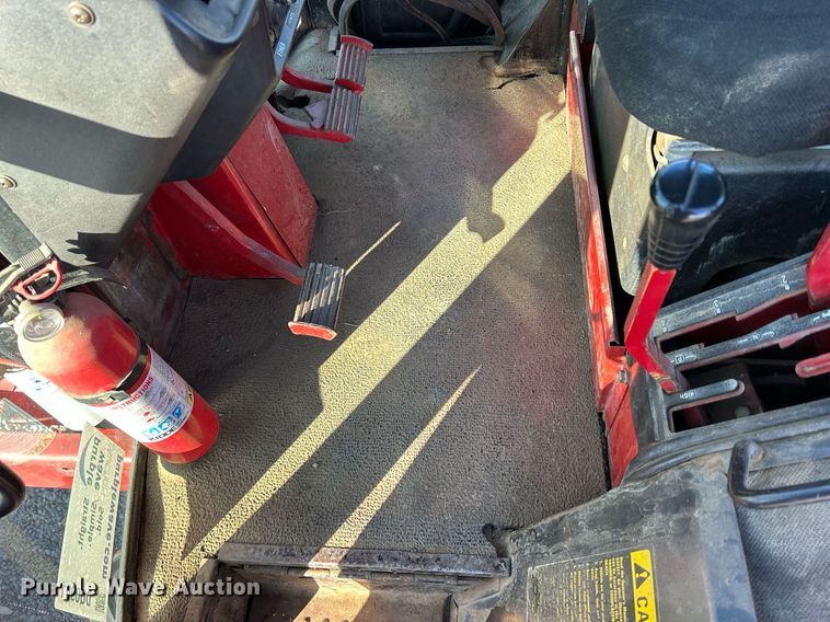 image for item DQ0961 1979 International 1486  tractor