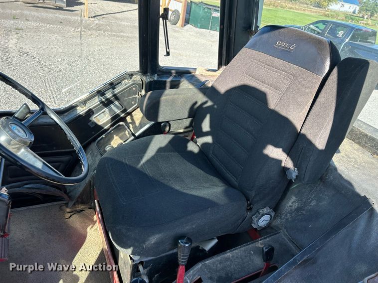 image for item DQ0961 1979 International 1486  tractor