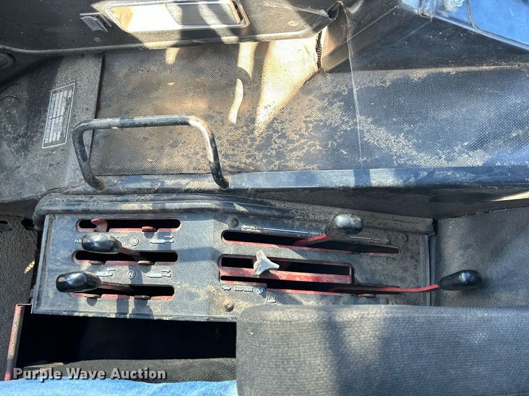 image for item DQ0961 1979 International 1486  tractor