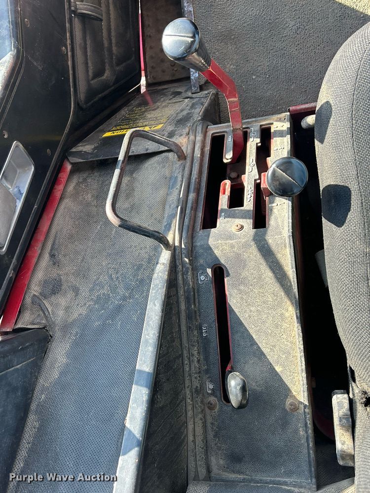 image for item DQ0961 1979 International 1486  tractor