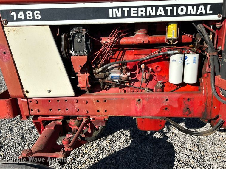 image for item DQ0961 1979 International 1486  tractor