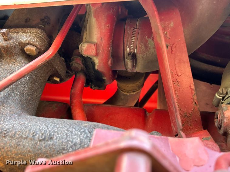 image for item DQ0961 1979 International 1486  tractor