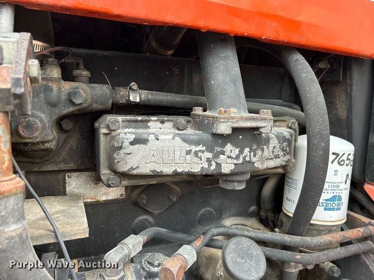 image for item DQ1016 1982 Allis-Chalmers 6080  tractor