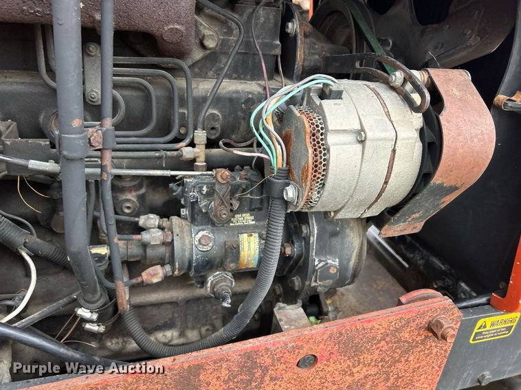 image for item DQ1016 1982 Allis-Chalmers 6080  tractor